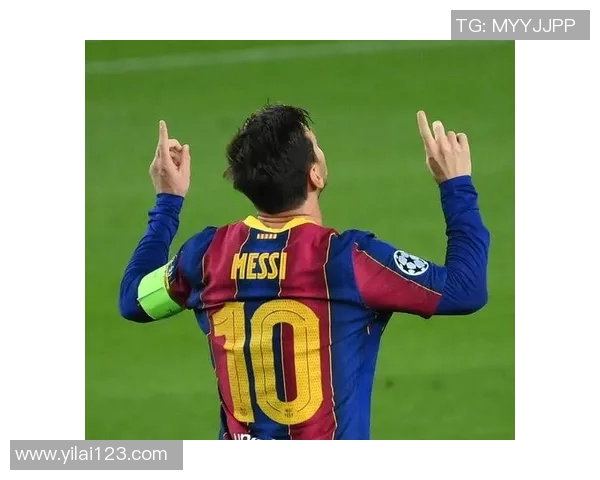 以足球场上的强悍球星为榜样探寻他们背后的拼搏精神与运动魅力